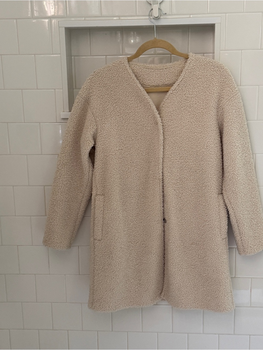 Women's Uniqlo faux shearling Cream Teddy Coat - Cozy Sherpa Jacket